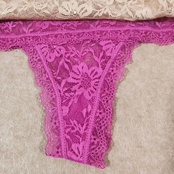 Hush Intimates Lace Thong Panty Set #C - Picture 4 of 6